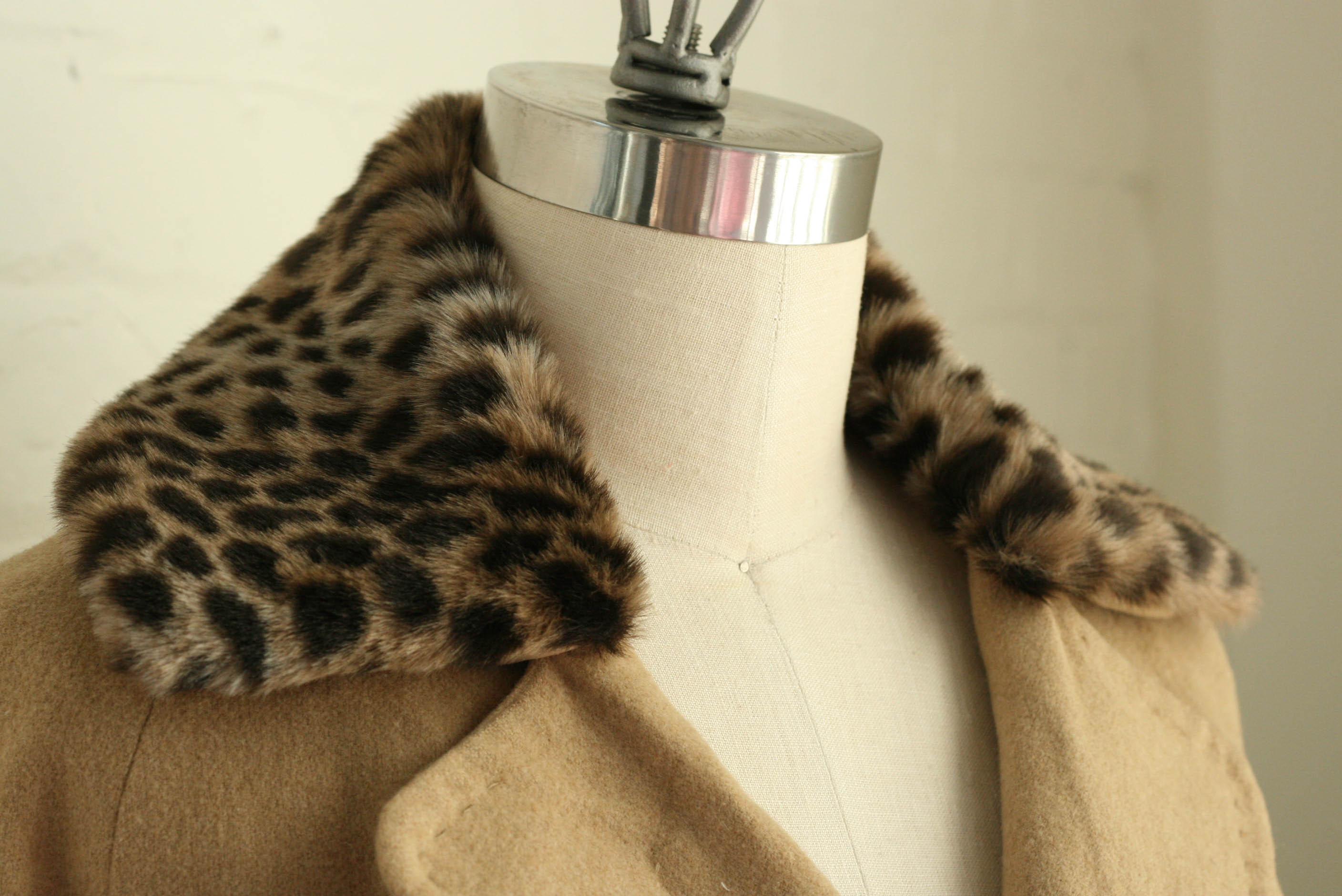 Removable Custom Faux Fur Collar for Your Coat