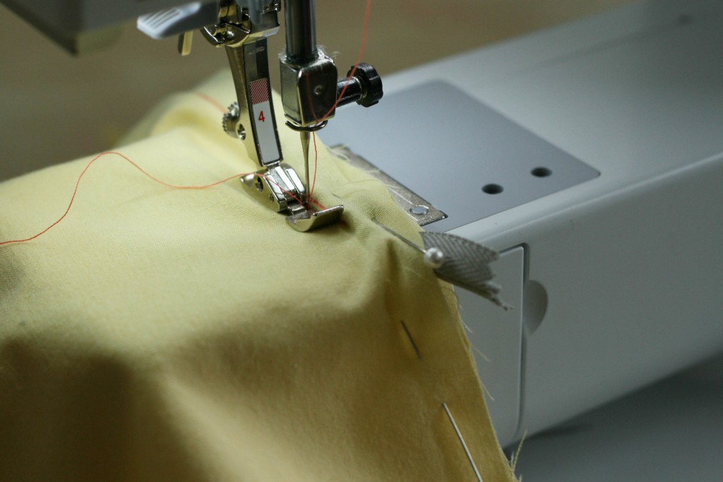 zipper foot sewing