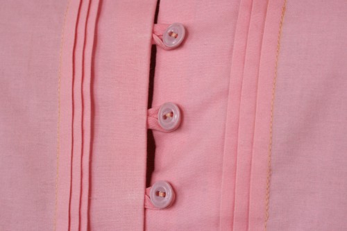 Tutorial: How to make button loops for the Violet blouse