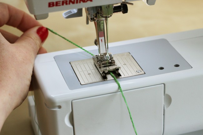 3 Ways to Sew a Belt Loop - wikiHow